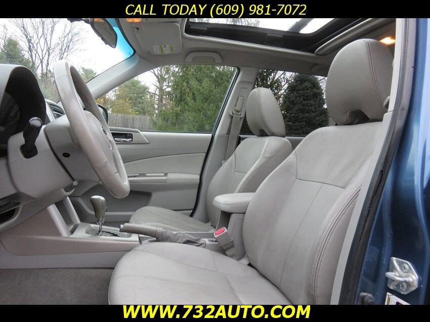 Used 2009 Subaru Forester 2.5X Limited w/ Utility Pkg AWD/4WD image 22