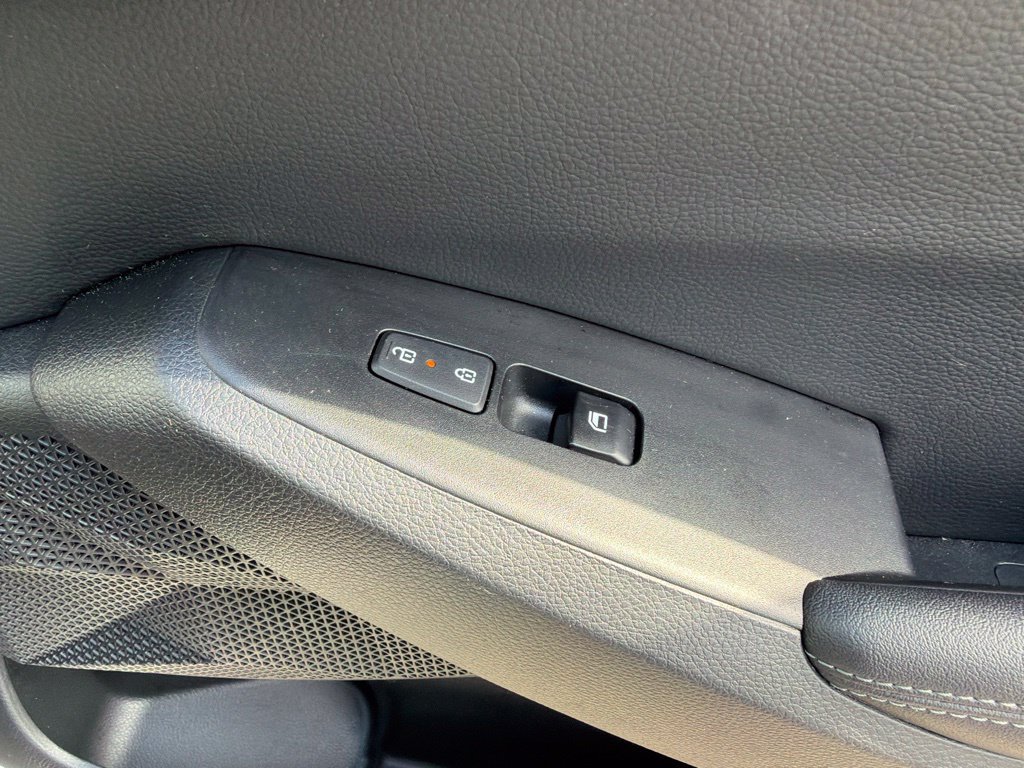Used 2025 Kia Seltos EX w/ EX Sunroof Package AWD/4WD image 14
