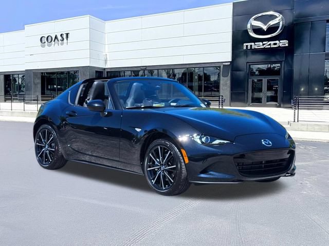 New 2026 MAZDA MX-5 Miata RF Grand Touring RWD image 3