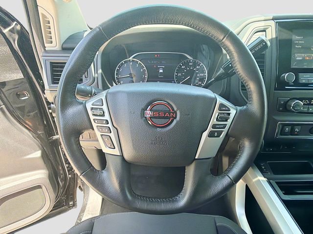 Used 2024 Nissan Titan SV w/ SV Convenience Package AWD/4WD image 35