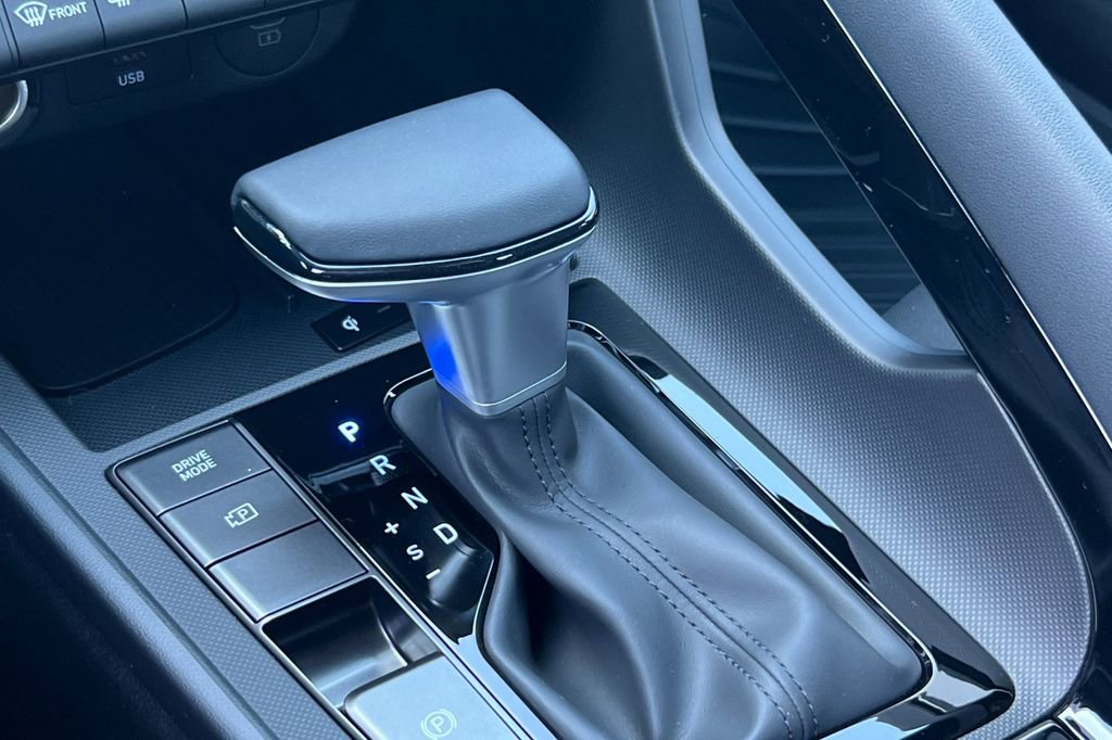 New 2025 Hyundai Elantra SEL image 19