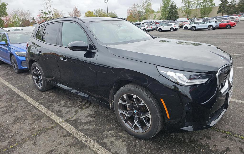 Used 2025 BMW X3 xDrive30 AWD/4WD image 2