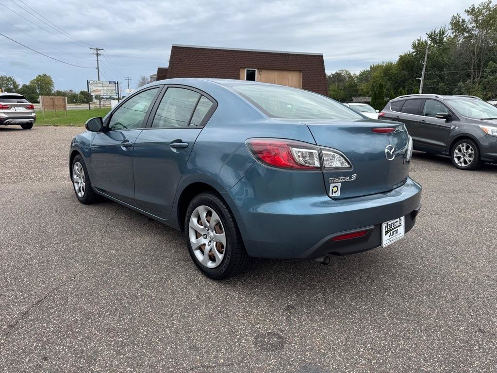 Used 2011 MAZDA MAZDA3 i Sport FWD image 7