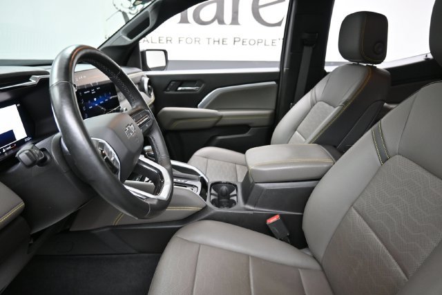 Used 2023 Chevrolet Colorado ZR2 w/ Desert Boss Special Edition AWD/4WD image 16