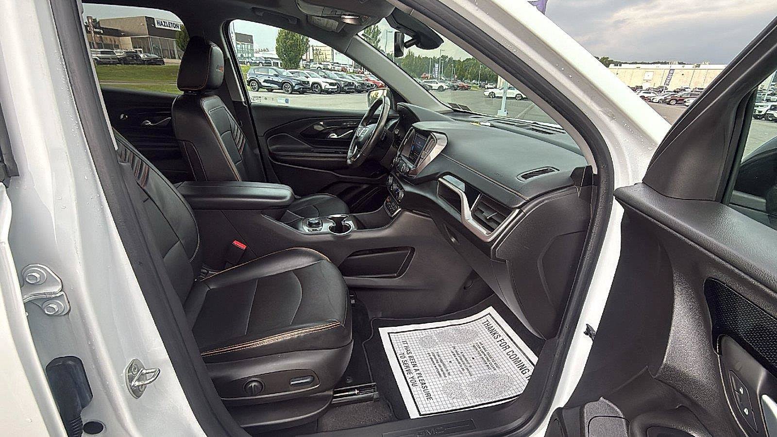 Used 2022 GMC Terrain AT4 AWD/4WD image 17