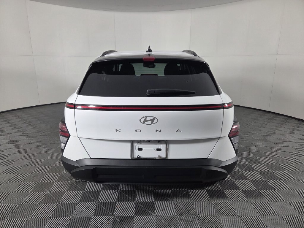 Used 2026 Hyundai Kona SEL Sport FWD image 5