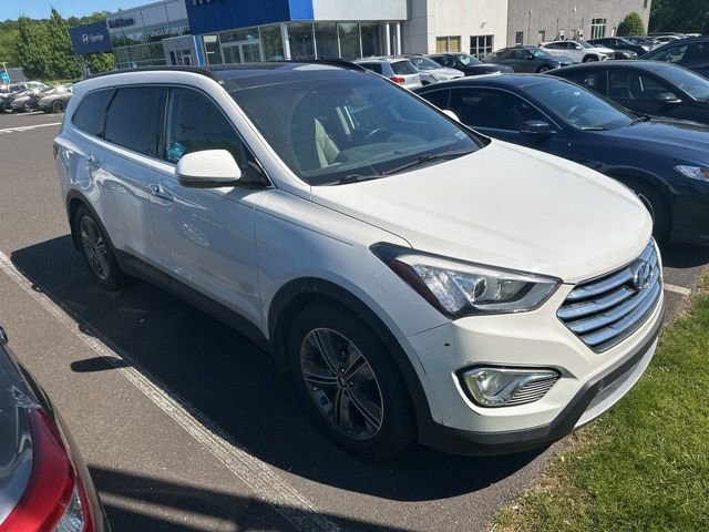 Used 2015 Hyundai Santa Fe GLS w/ Option Group 03 FWD image 14