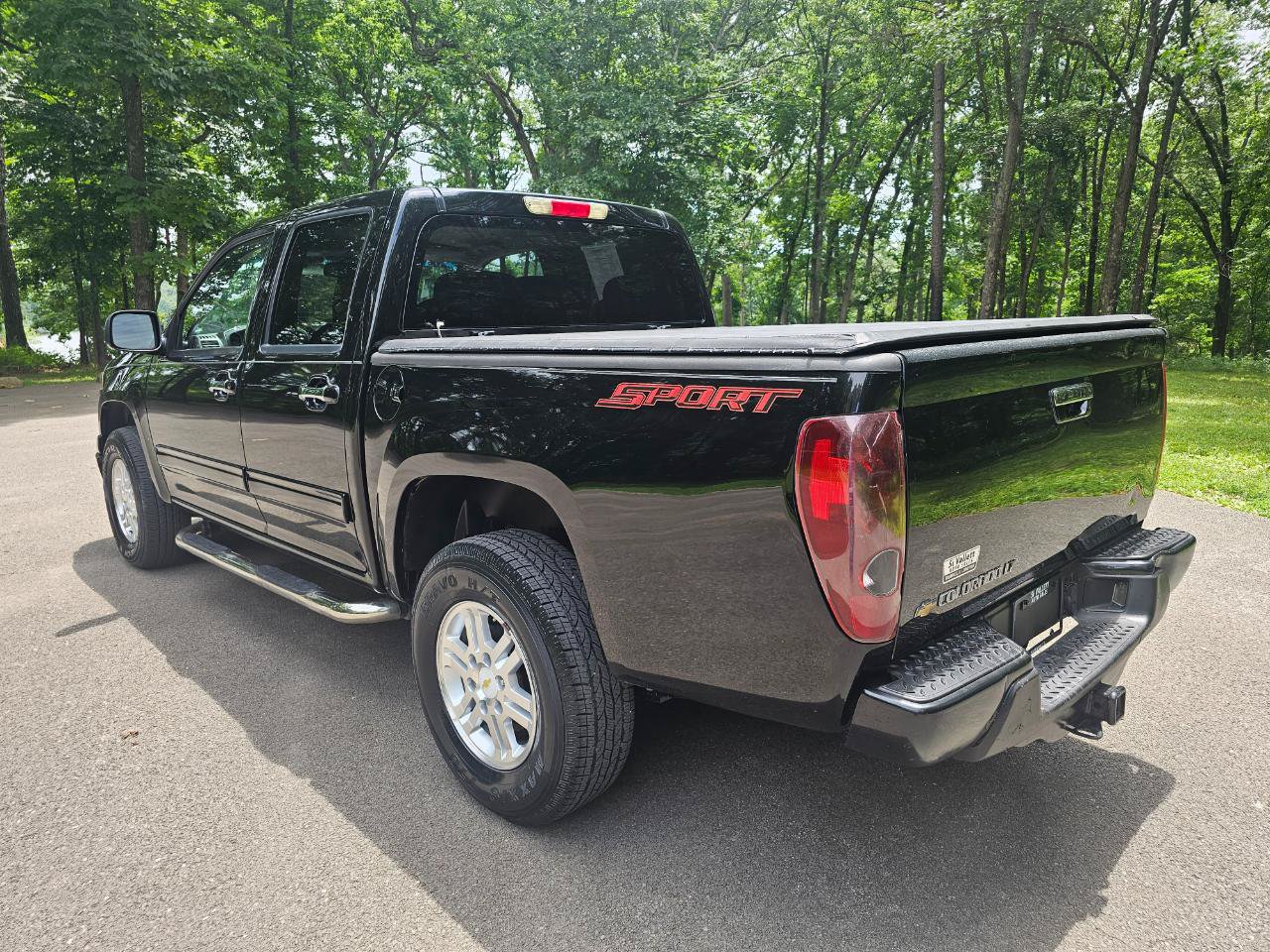 Used 2012 Chevrolet Colorado LT AWD/4WD image 7