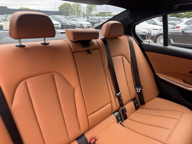 Certified 2024 BMW 330i xDrive Sedan w/ M Sport Package AWD/4WD image 32