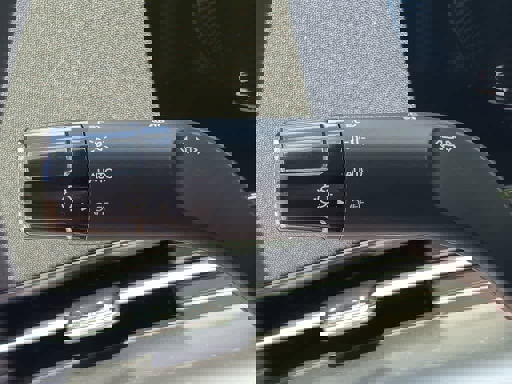 New 2026 Hyundai Kona SE image 27