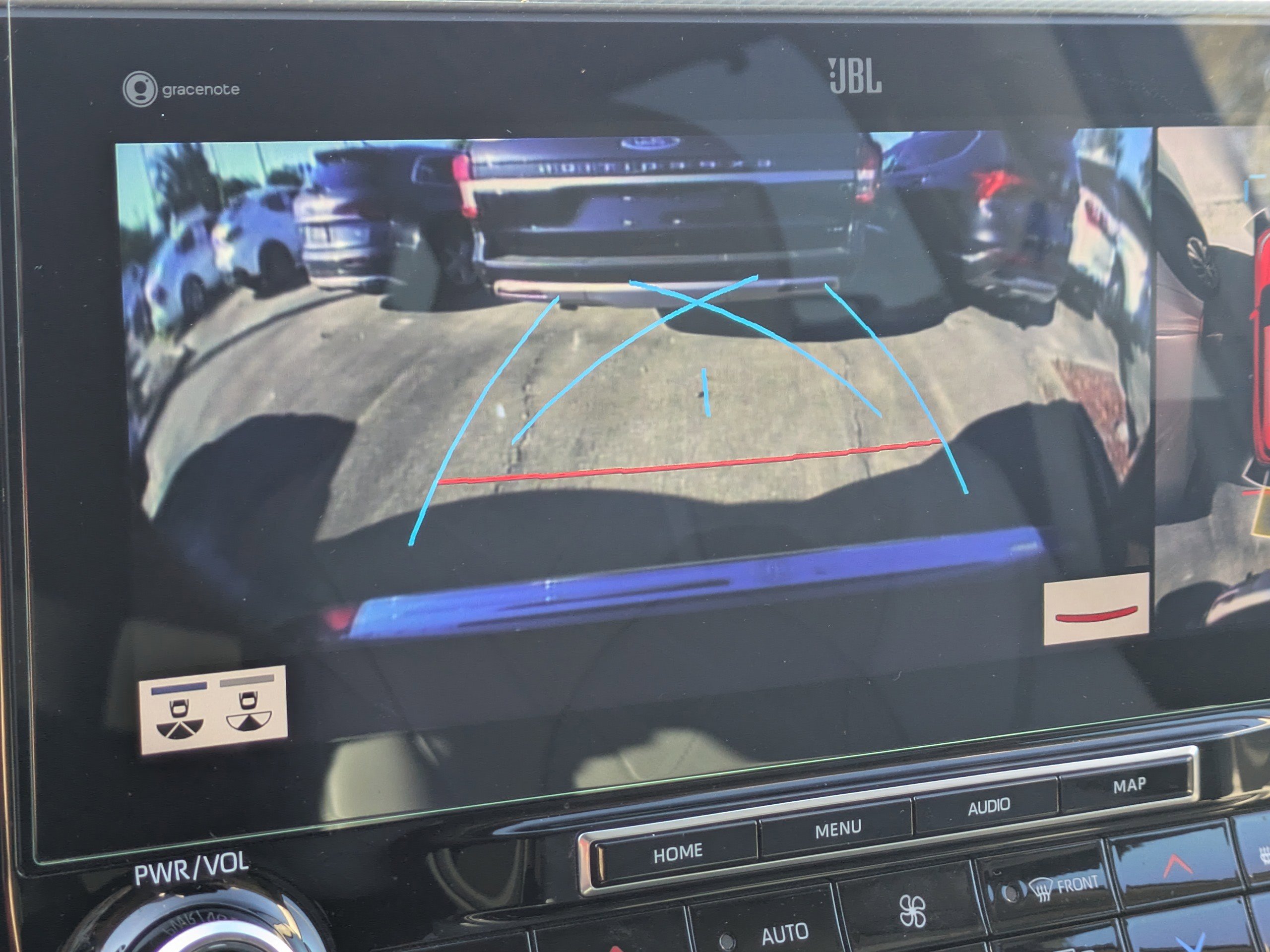 Used 2022 Toyota Highlander Platinum image 25