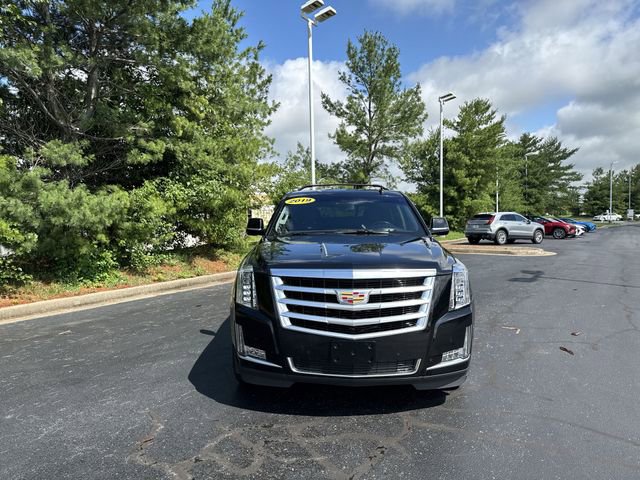 Used 2019 Cadillac Escalade Luxury AWD/4WD image 7