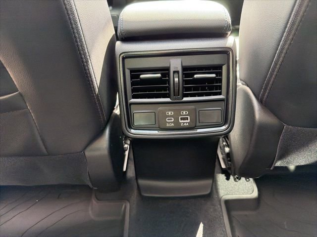 Used 2025 Subaru Forester Limited w/ Popular Package #1 AWD/4WD image 23