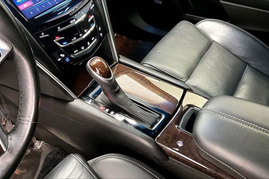 Used 2017 Cadillac XTS Luxury image 17