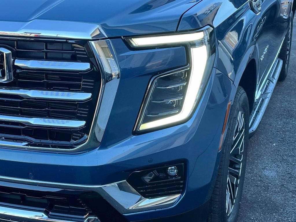 New 2026 GMC Yukon XL Elevation AWD/4WD image 9