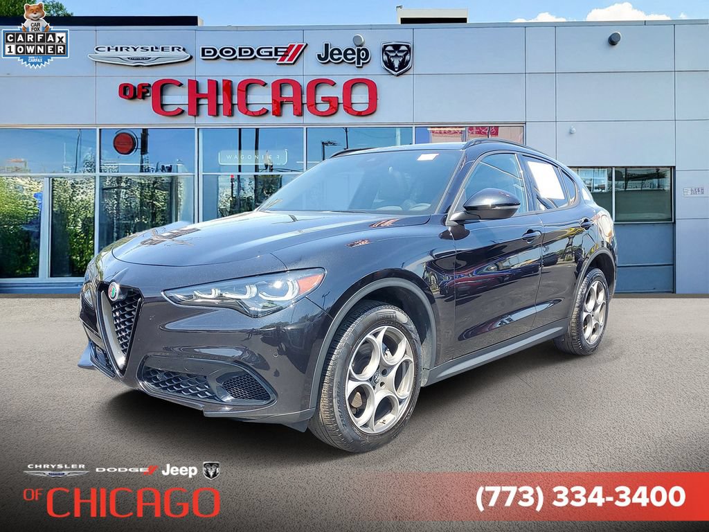 Used 2024 Alfa Romeo Stelvio Sprint AWD/4WD image 2
