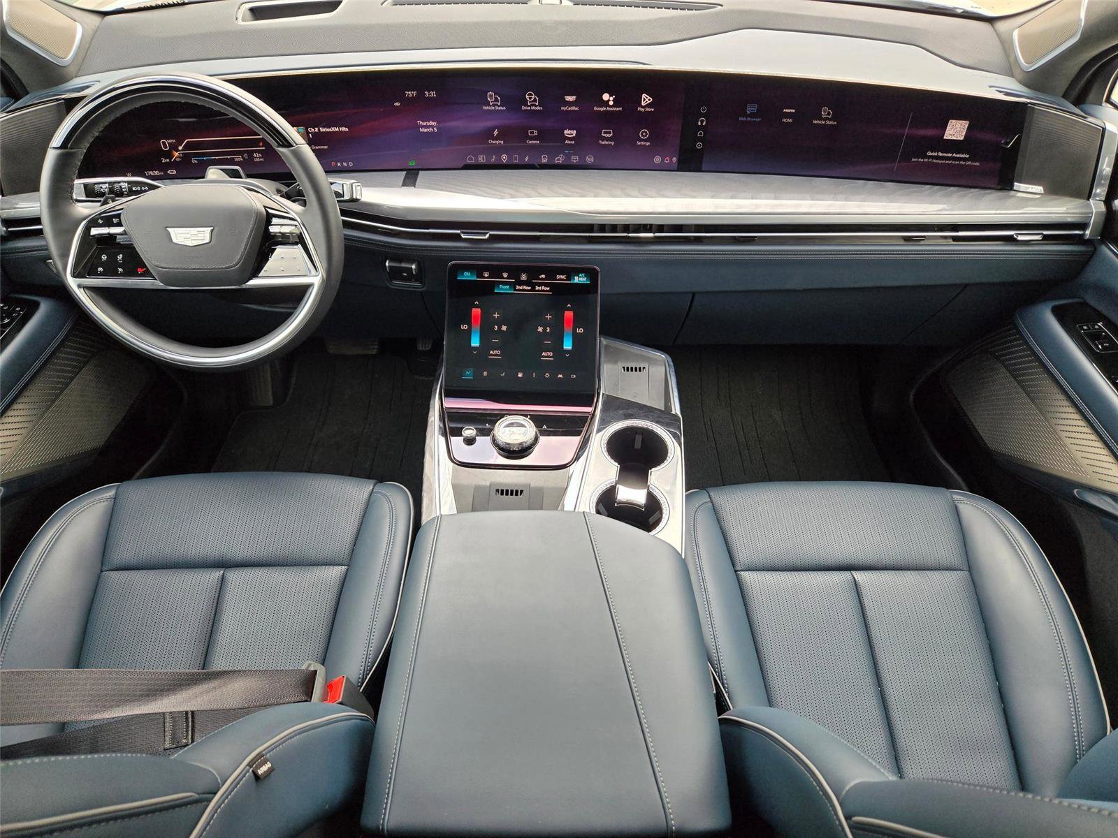 Certified 2025 Cadillac Escalade IQ Luxury 2 w/ LPO, Premium Carpet Package AWD/4WD image 13