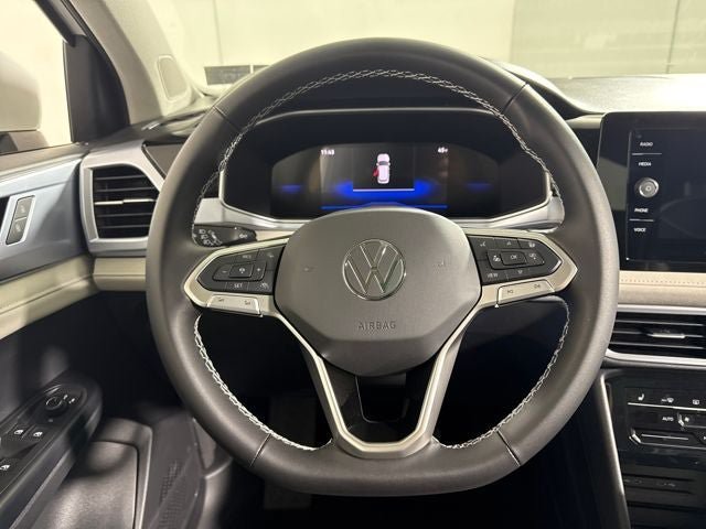 New 2026 Volkswagen Taos SE AWD/4WD image 19