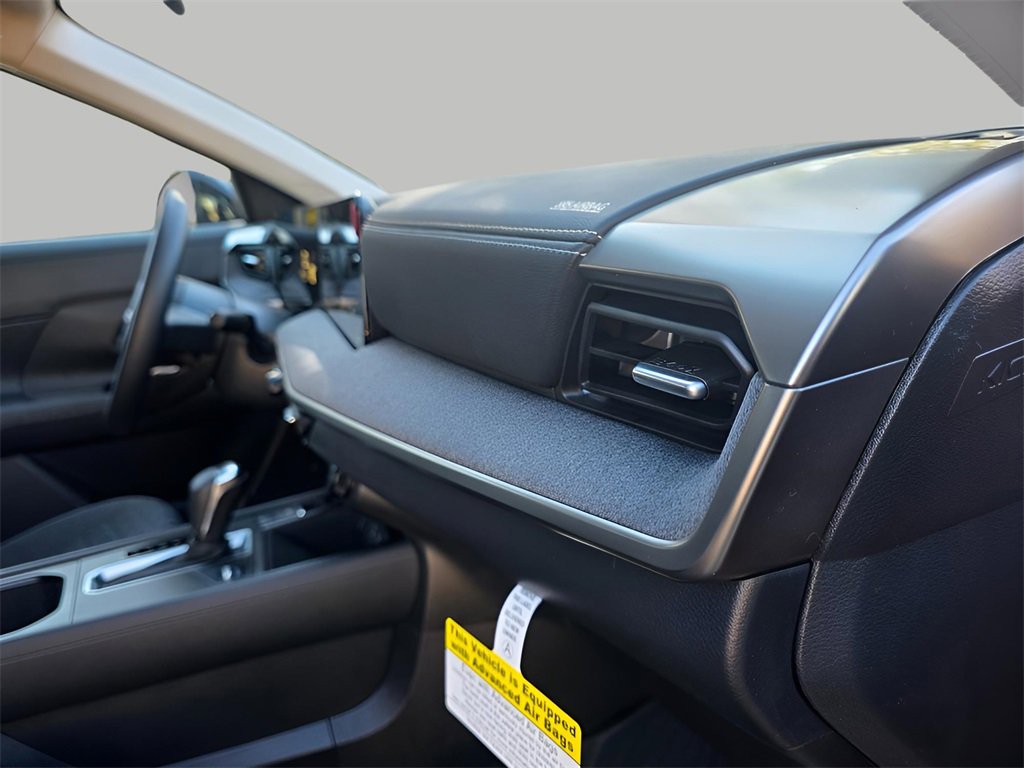 New 2026 Nissan Kicks SV image 12