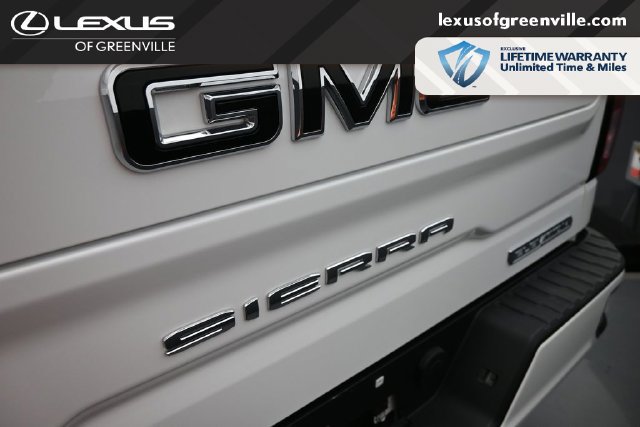 Used 2023 GMC Sierra 1500 Elevation w/ LPO, Elevation Black Package AWD/4WD image 28