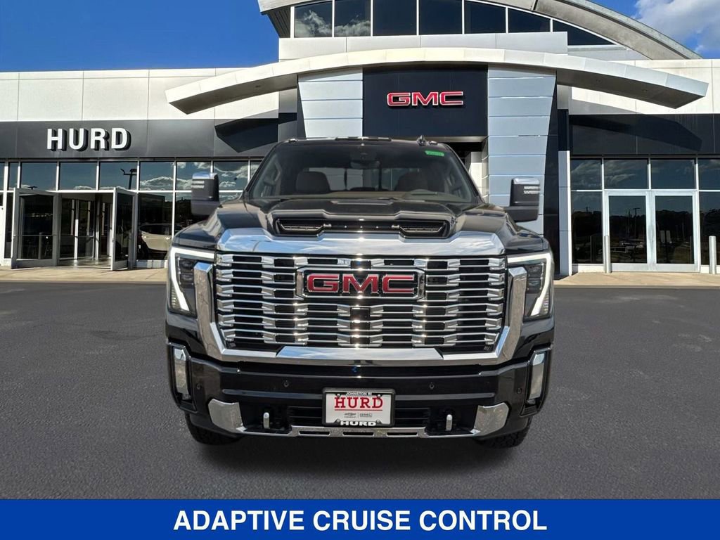 New 2025 GMC Sierra 3500 Denali w/ Denali Reserve Package image 9