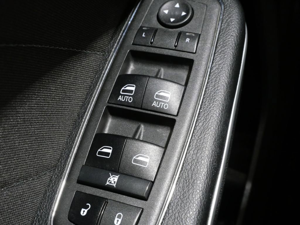 Used 2022 Dodge Charger Scat Pack w/ Harman/Kardon Audio Group image 13