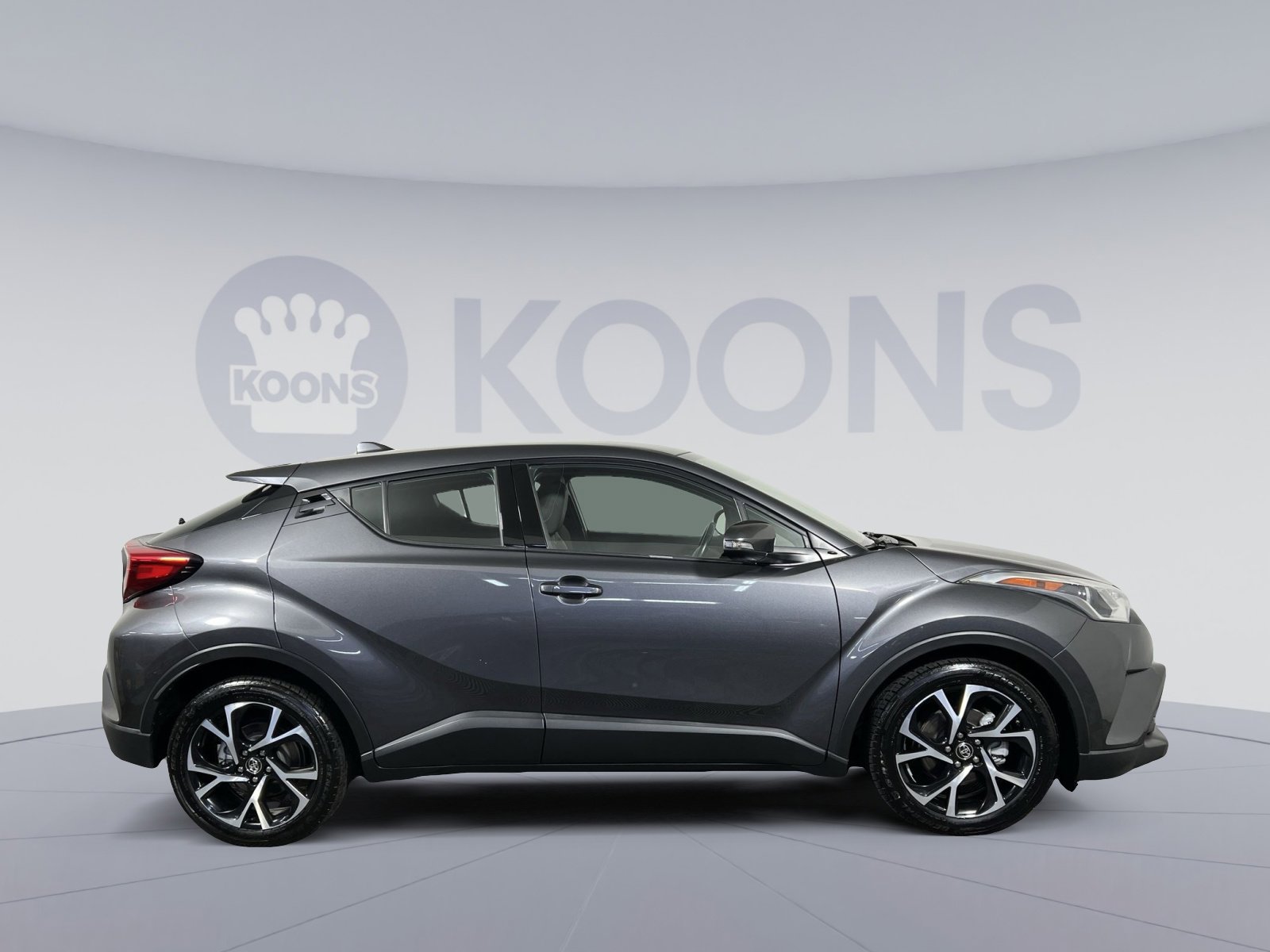 Used 2019 Toyota C-HR Limited image 8