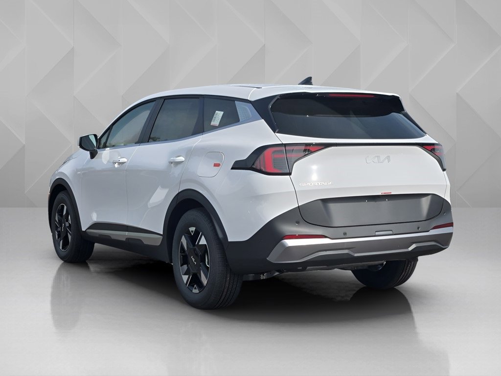 New 2026 Kia Sportage LX image 3