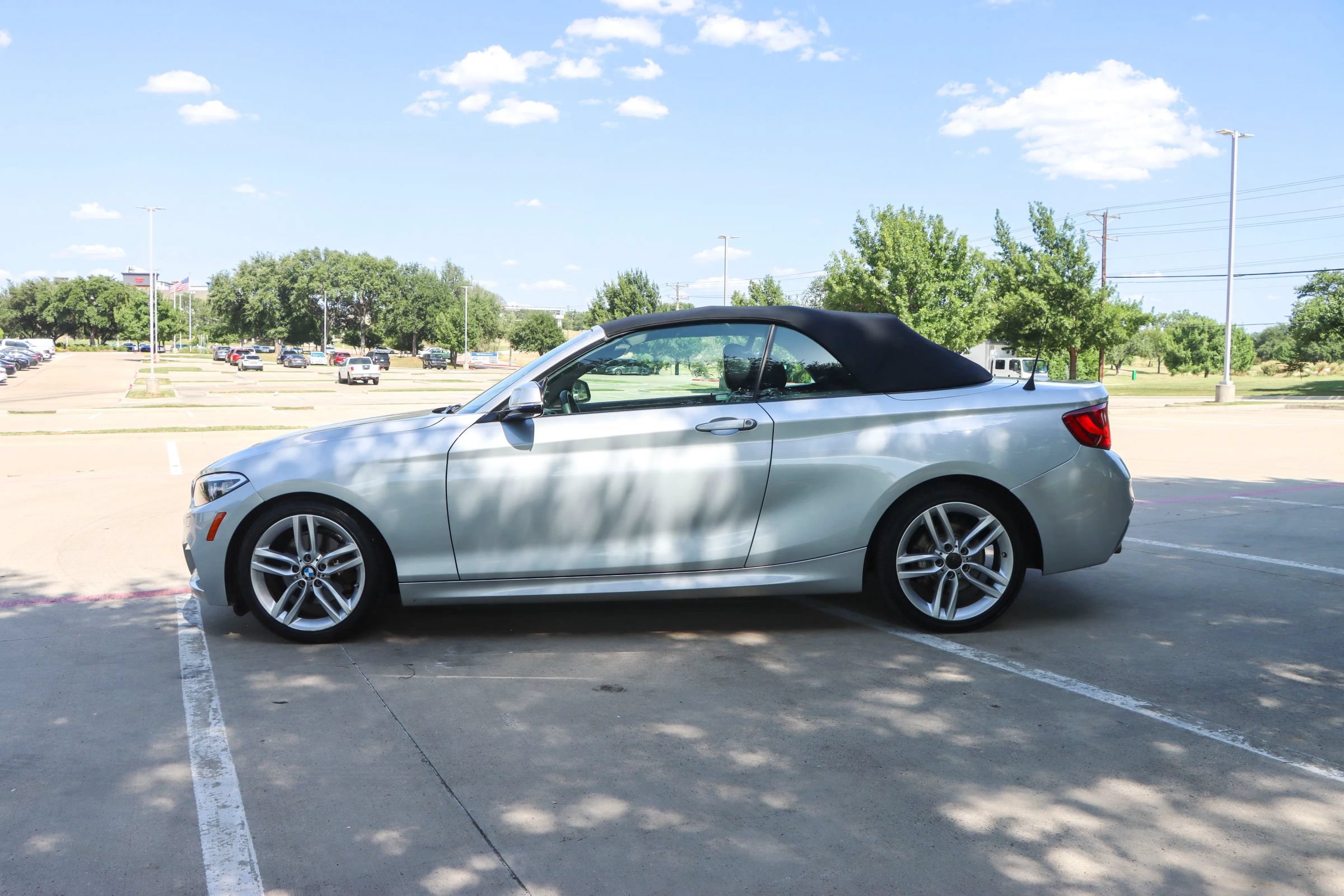 Used 2016 BMW 228i xDrive Convertible w/ M Sport Package AWD/4WD image 12