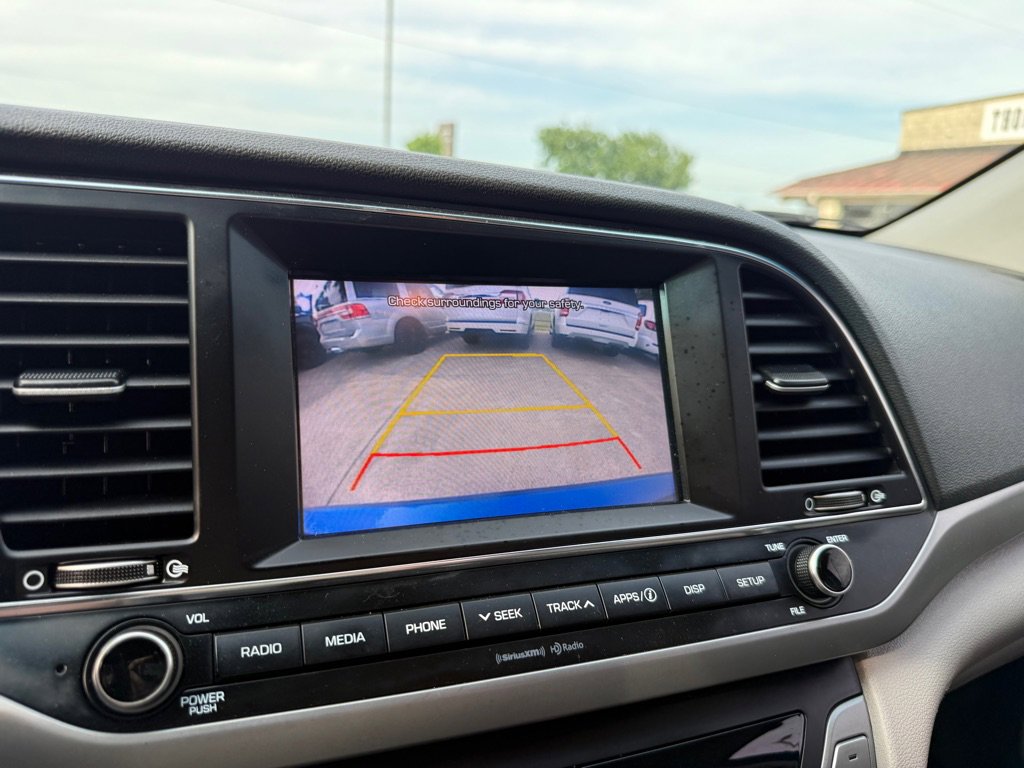 Used 2018 Hyundai Elantra SEL FWD image 24