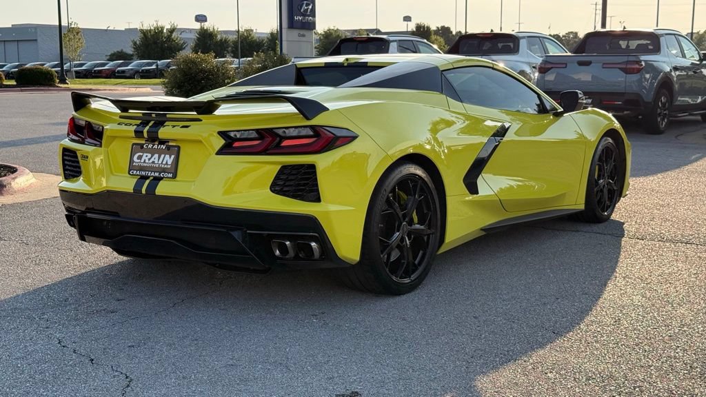 Used 2021 Chevrolet Corvette Stingray Premium Conv w/ Z51 Performance Package RWD image 7