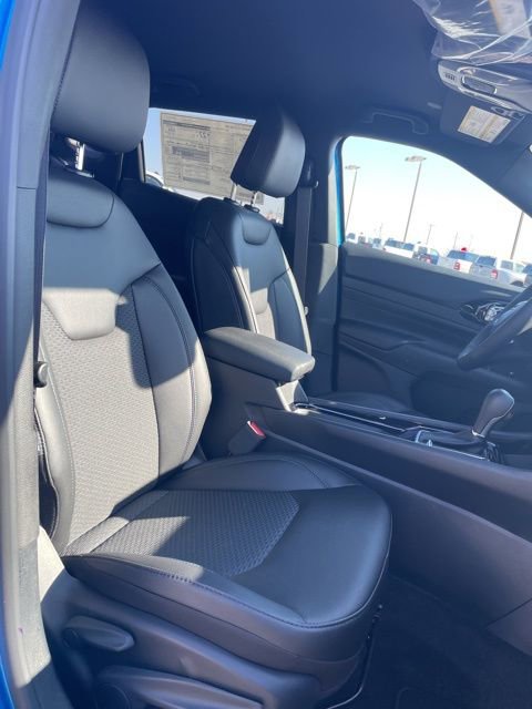 New 2025 Jeep Compass Latitude w/ Altitude Special Edition image 10