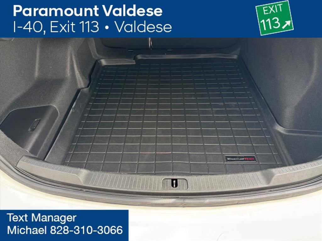 Used 2017 Buick LaCrosse Premium w/ Sights and Sounds Package image 3