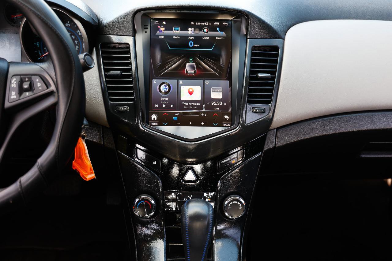 Used 2014 Chevrolet Cruze LS FWD image 27