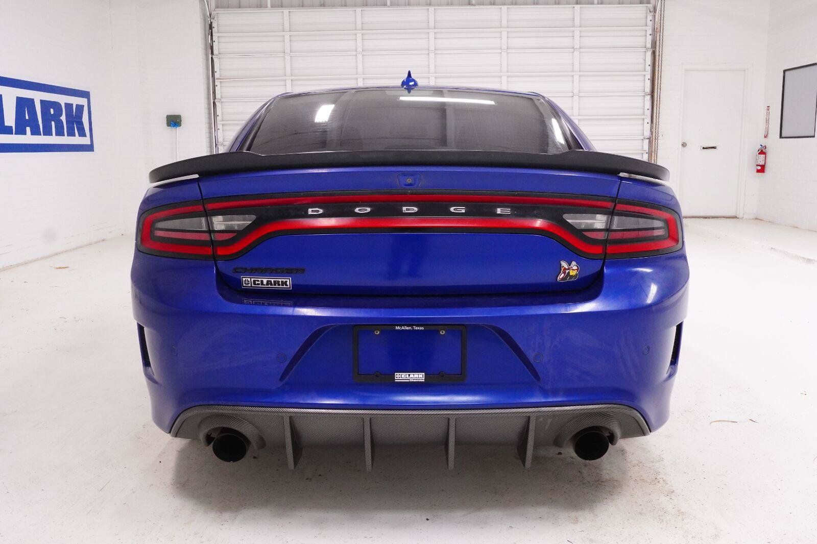 Used 2020 Dodge Charger Scat Pack w/ Dynamics Package RWD image 29
