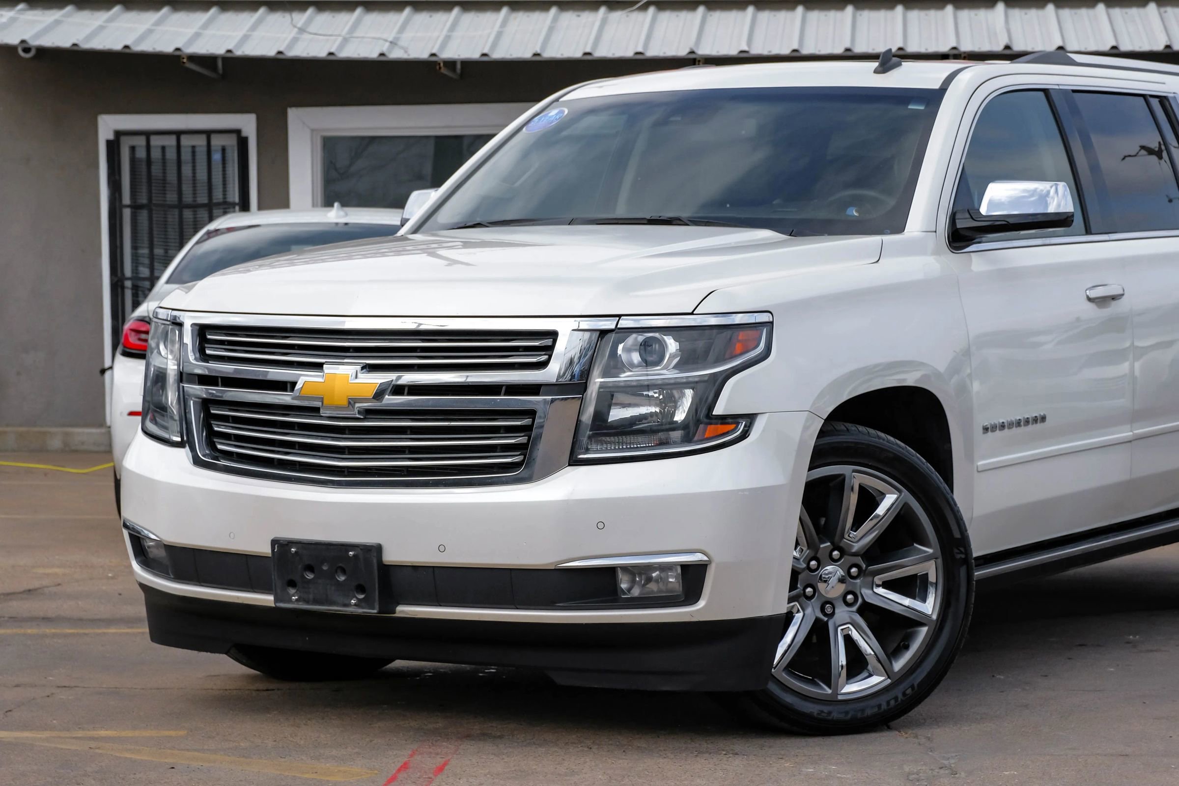 Used 2015 Chevrolet Suburban LTZ image 6