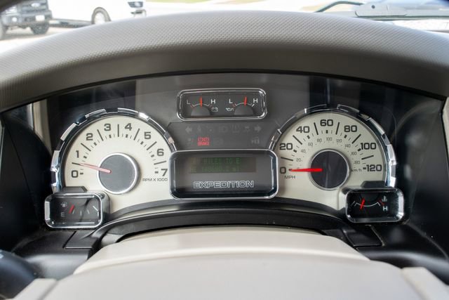 Used 2011 Ford Expedition EL Limited image 36