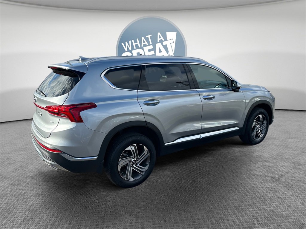 Used 2023 Hyundai Santa Fe SEL w/ Premium Package image 3