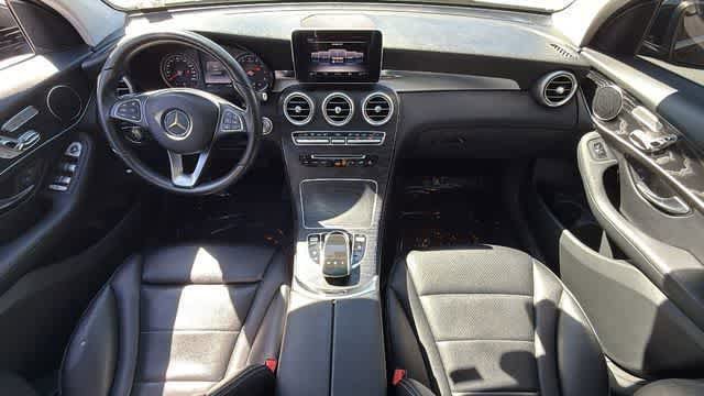 Used 2016 Mercedes-Benz GLC 300 4MATIC image 5