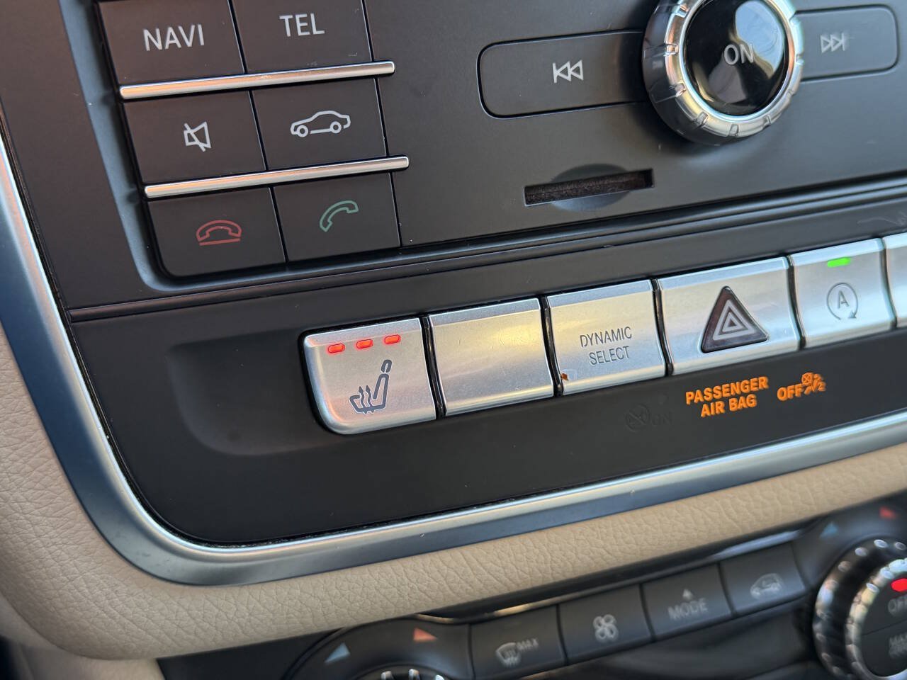 Used 2017 Mercedes-Benz CLA 250 4MATIC image 13