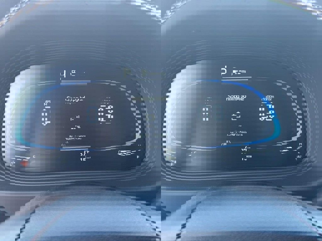 Certified 2025 Hyundai Venue Limited image 14