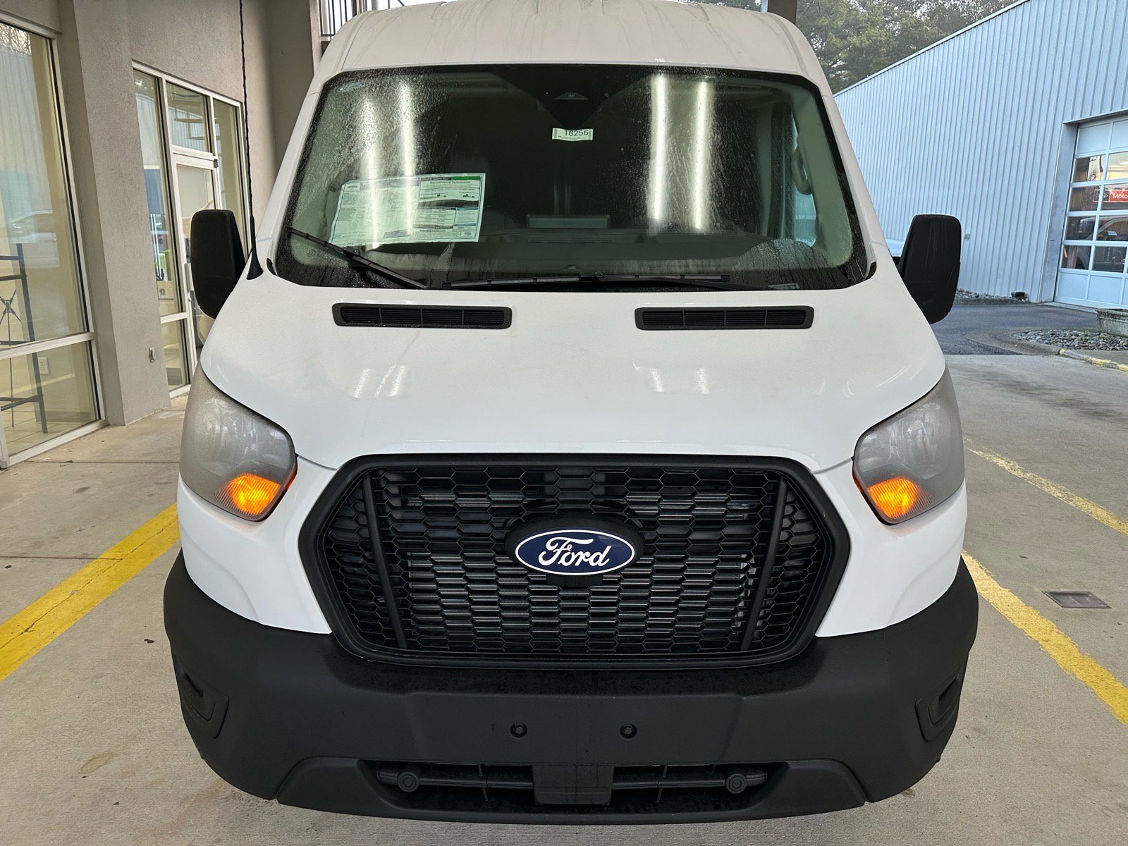 New 2026 Ford Transit 250 148 Medium Roof w/ Load Area Protection Package image 5