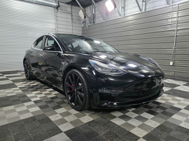 Used 2020 Tesla Model 3 Performance image 4