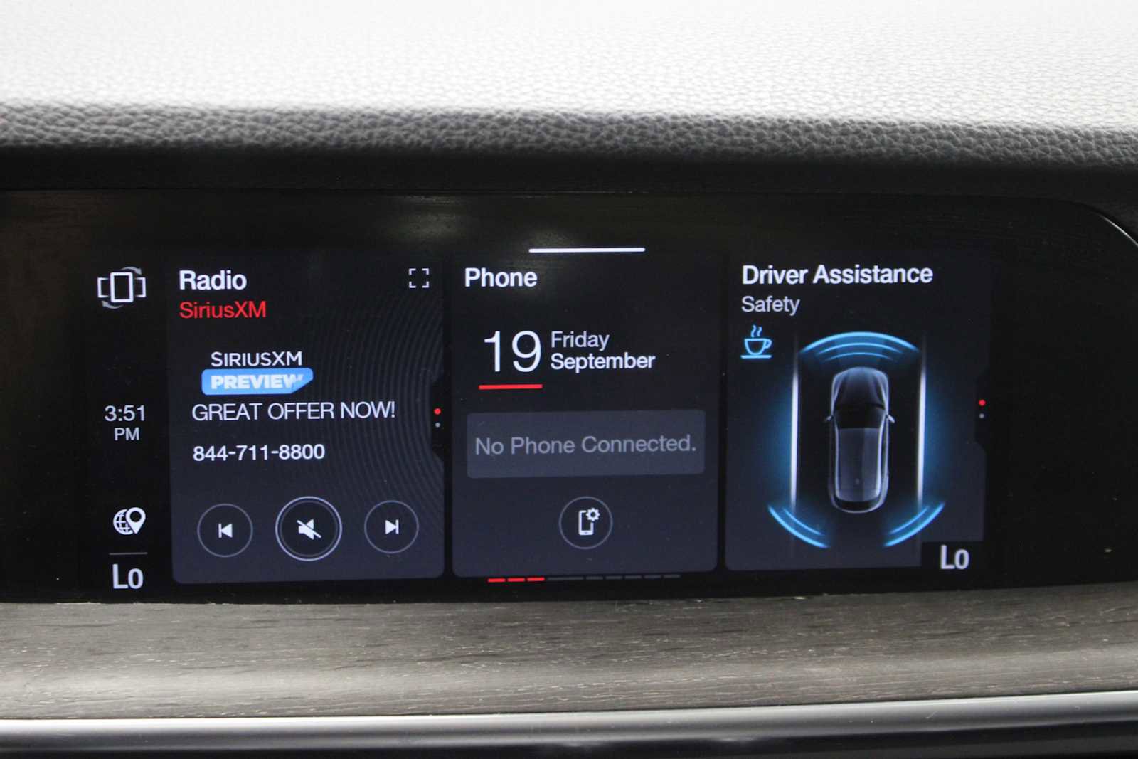 Used 2022 Alfa Romeo Stelvio Ti w/ Active Assist Plus Package image 26