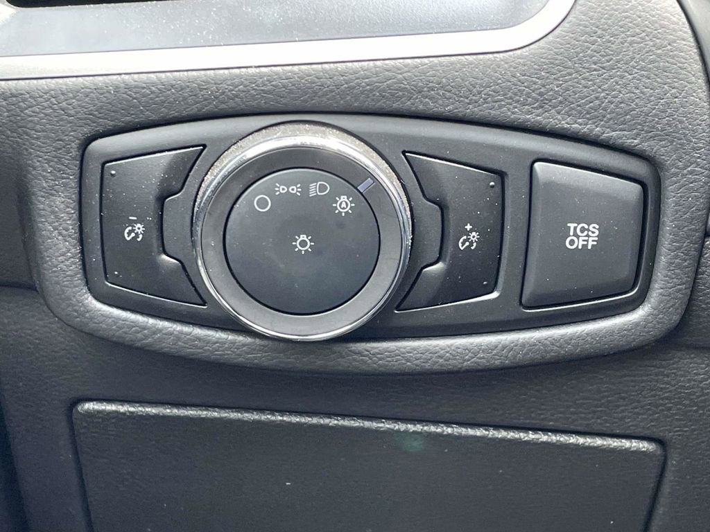 Used 2024 Ford Edge SE AWD/4WD image 27