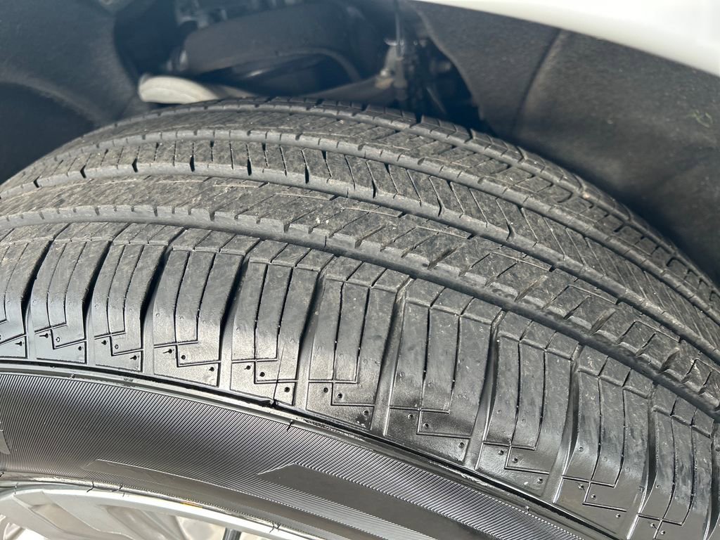 Certified 2024 GMC Yukon XL Denali image 55