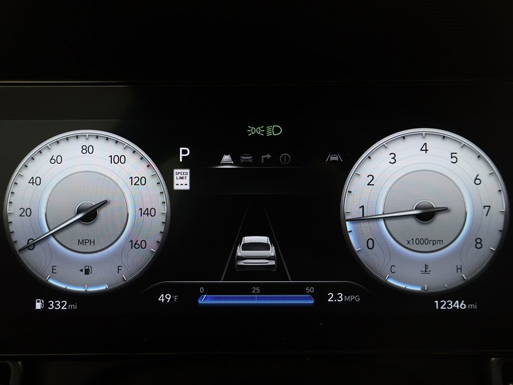 Certified 2024 Hyundai Elantra SEL image 32