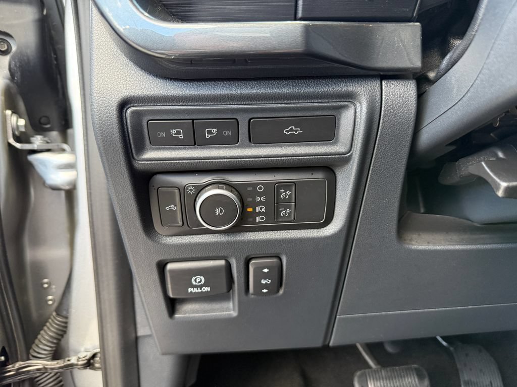 Used 2022 Ford F150 XLT w/ Equipment Group 302A High AWD/4WD image 25