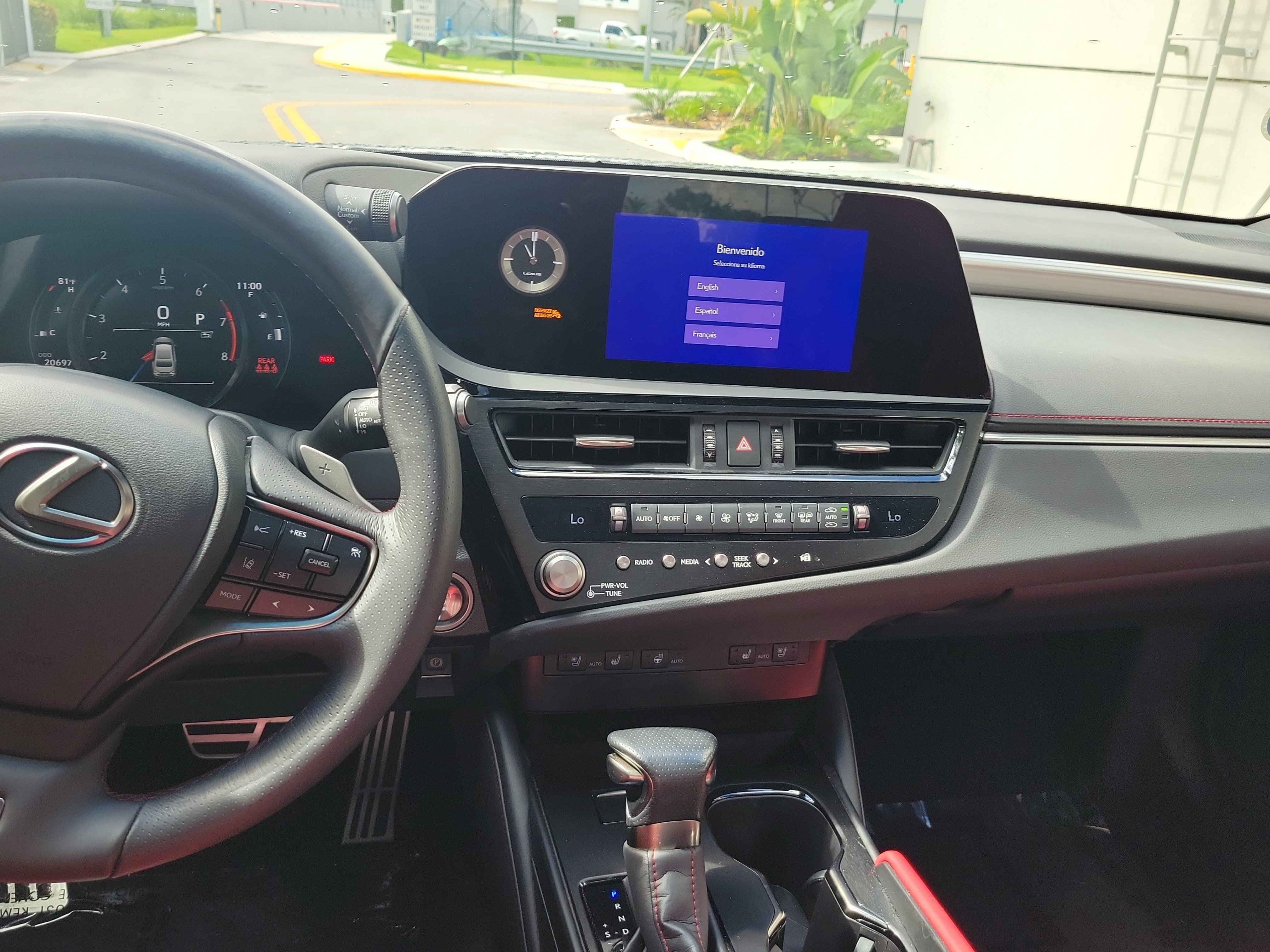 Certified 2024 Lexus ES 350 F Sport w/ Accessory Package (Z2) FWD image 17