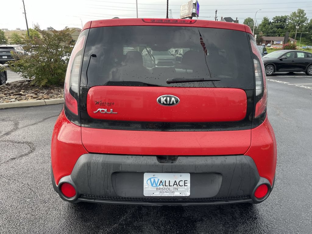 Used 2015 Kia Soul + FWD image 5